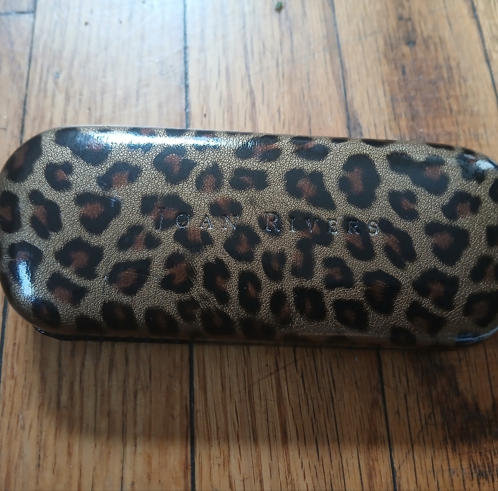 Joan Rivers - Leopard Print Eyeglass Hard Clamshell Case w/Cleaning Cloth